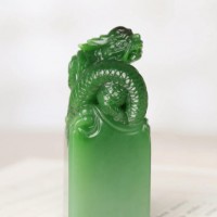 和田玉碧玉龙钮印章